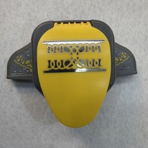 We R Memory Keepers Edge Border Paper Punch LOOP   NEW